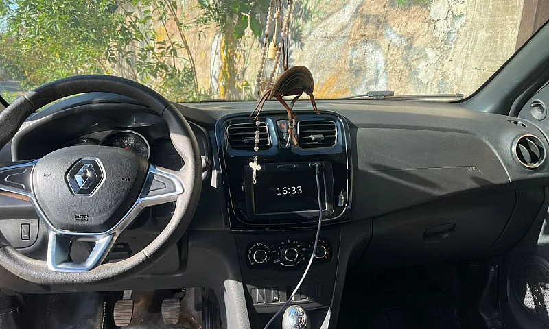 Renault Sandero Zen ...
