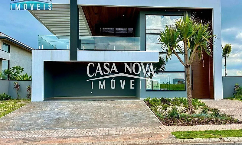 Casa Com 4 Dormitóri...