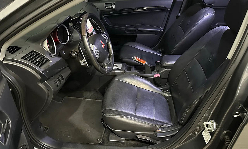 Mitsubishi Lancer Hl...