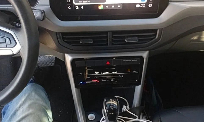 Volkswagen T-Cross C...