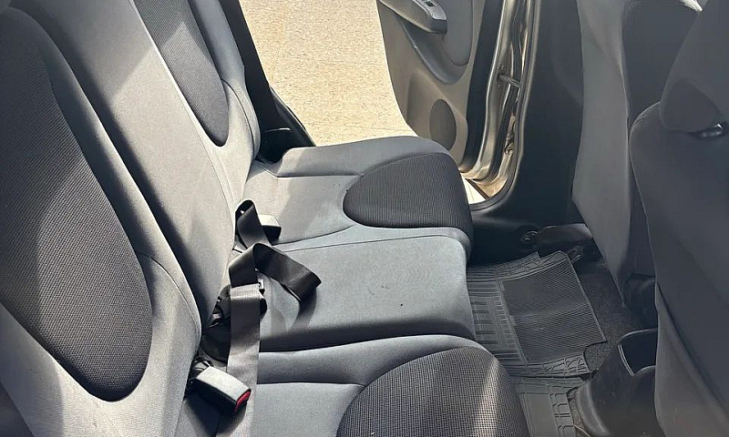 Honda Fit Ex/S/Ex 1....