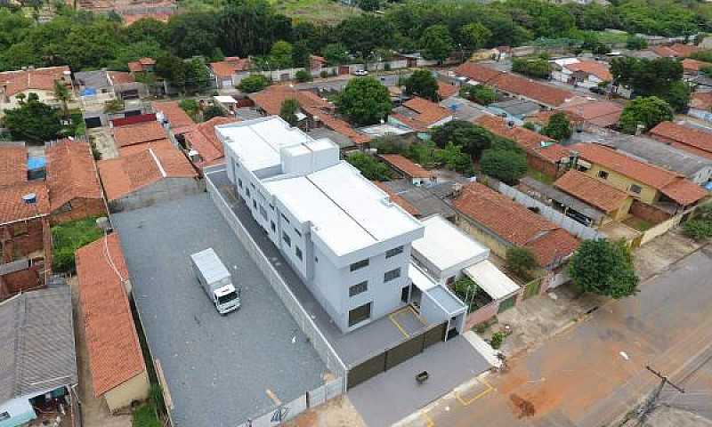 Apartamento De 2/4...