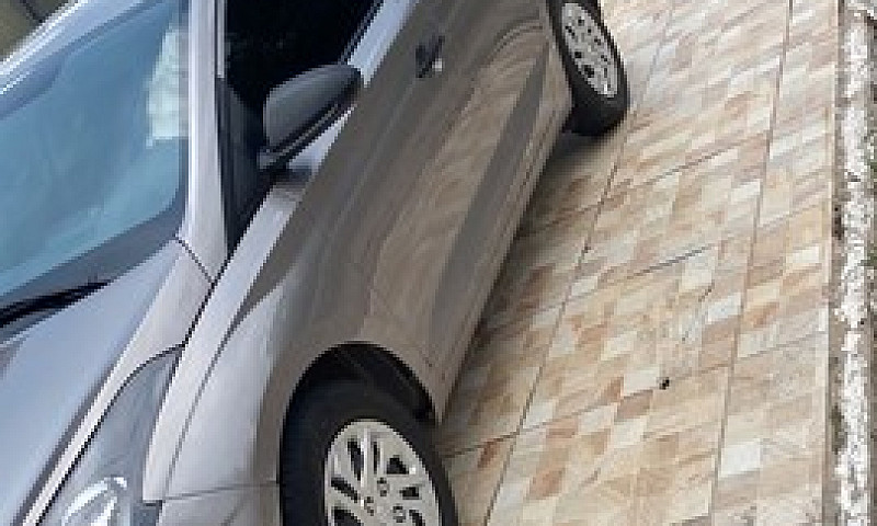 Vendo Hb 20 ...