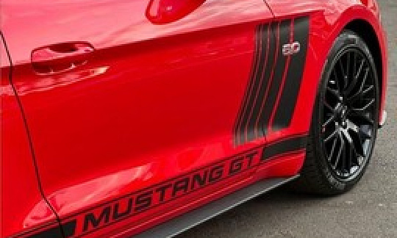 Mustang Gt Premium...