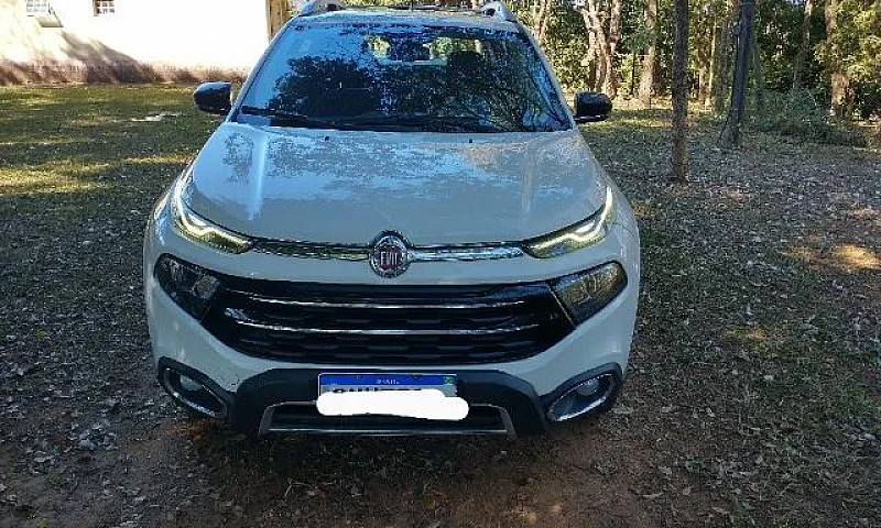 Fiat Toro Volcano Di...
