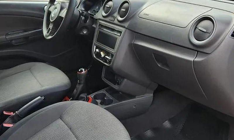Volkswagen Voyage 20...