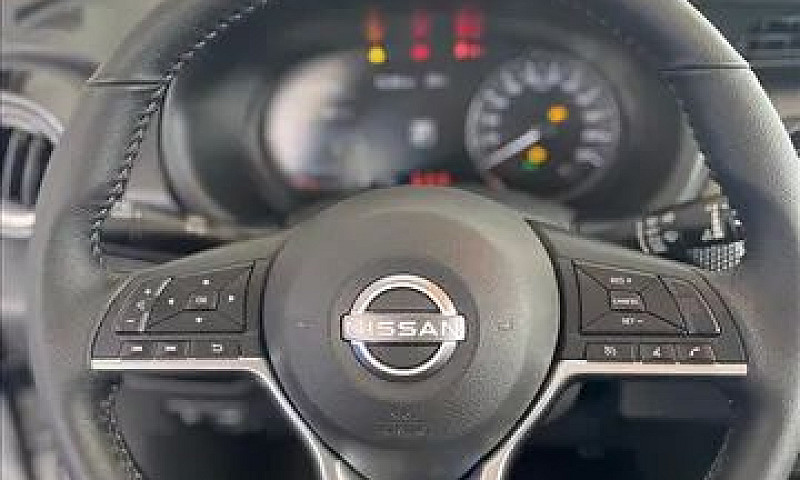 Nissan Kicks 1.6 16V...
