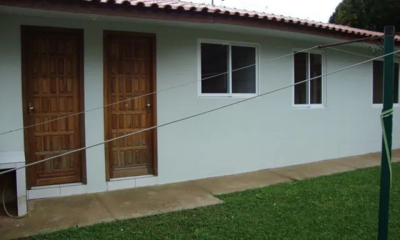 Casa Com 3 Dormitóri...