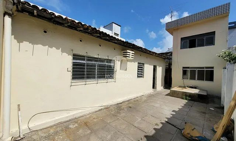 Casa Para Fim Reside...