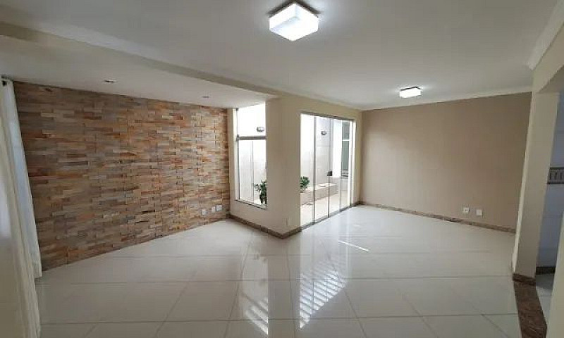 Casa Residencial -02...