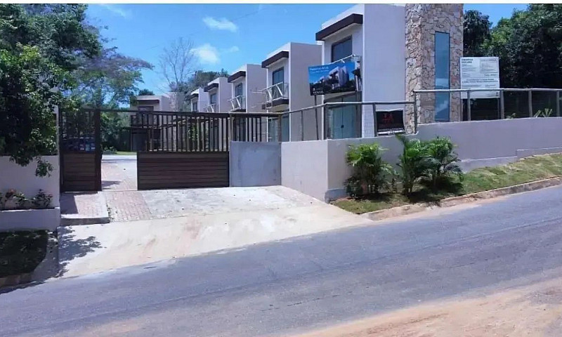 Casa À Venda No Cond...