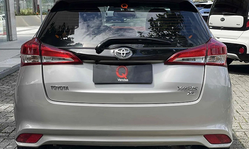 Toyota Yaris Xl 1.3 ...