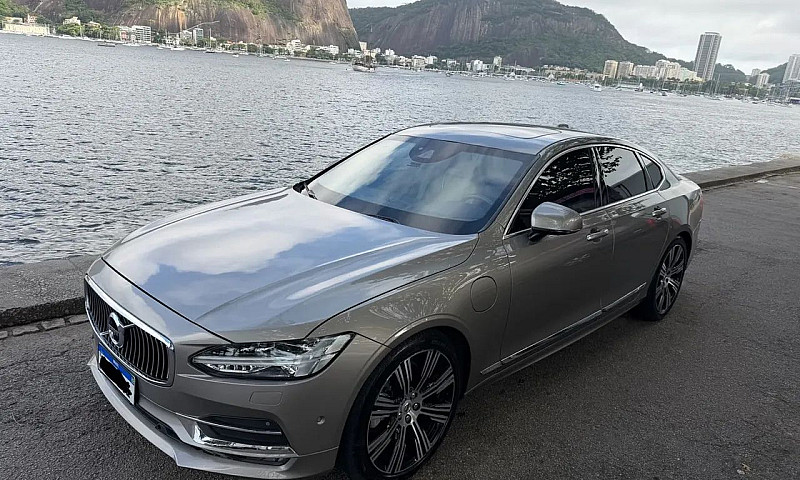 Volvo S90 T-8 Híbrid...