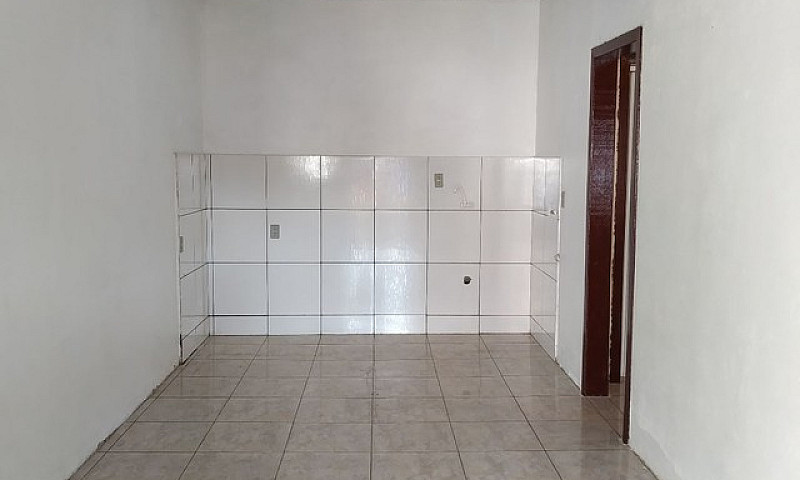 Casa Com 1 Dormitóri...