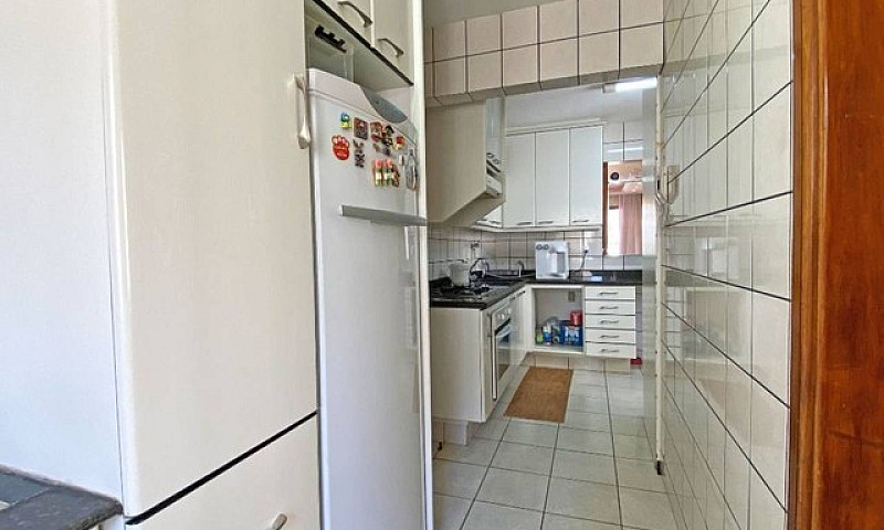 Apartamento Com 3 Qu...