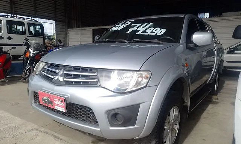 Mitsubishi L200 Trit...