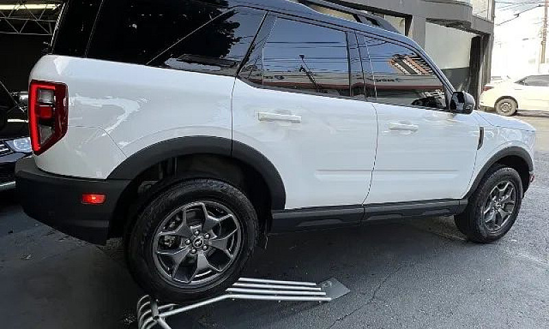 Ford Bronco Sport Wi...