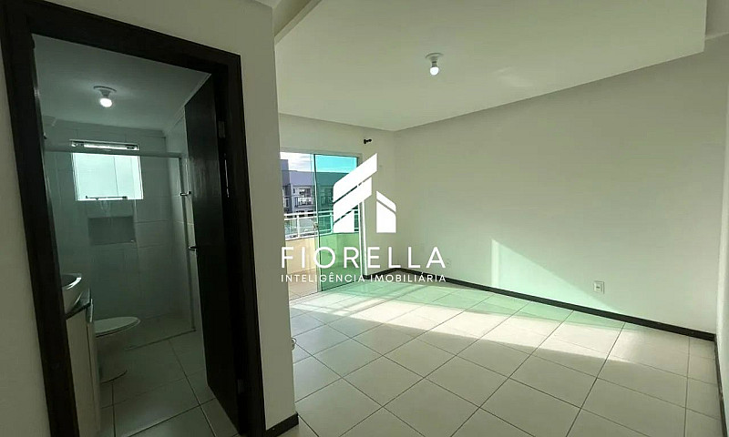 Apartamento Com 02 D...