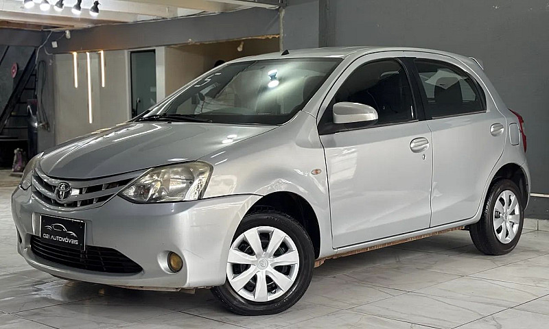 Toyota Etios Xs 1.5 ...