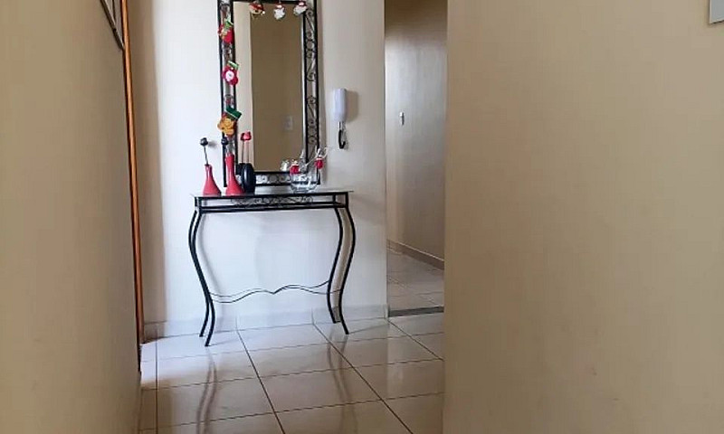 Cobertura Com 4 Quar...