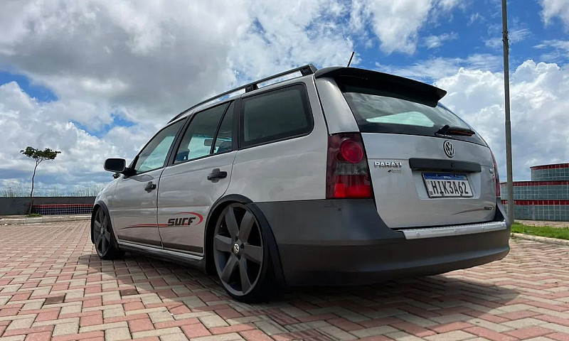 Volkswagen Parati Su...
