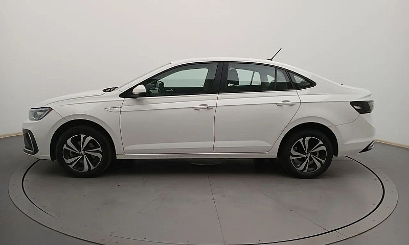 Volkswagen Virtus Co...