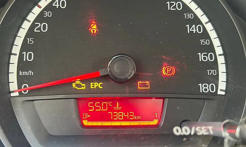Volkswagen Up! Take ...