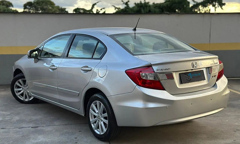 Honda Civic Sedan Lx...