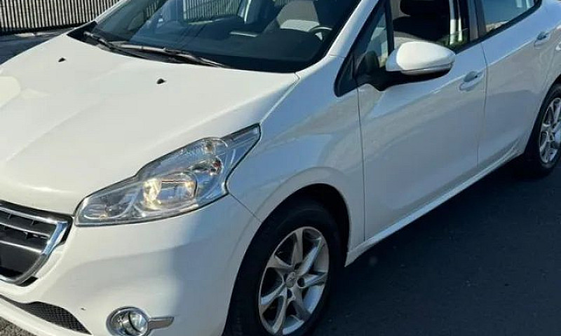 Peugeot 208 Allure 1...
