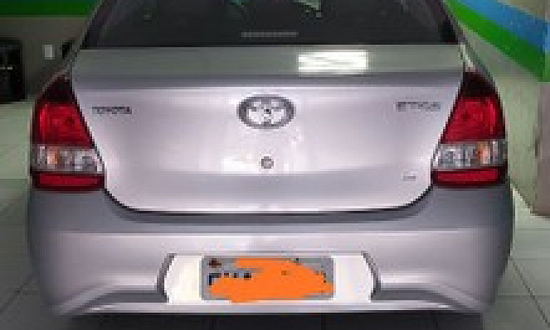 Toyota Etios Automát...