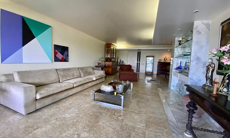Apartamento Com 4 Su...