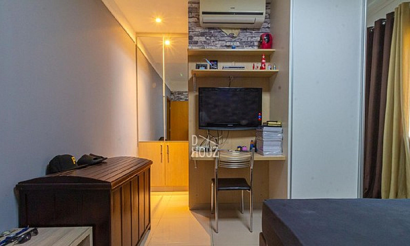 Casa Com 3 Suítes À ...
