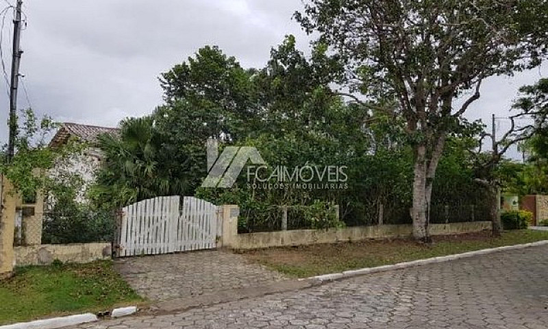 Casa À Venda Com 2 D...