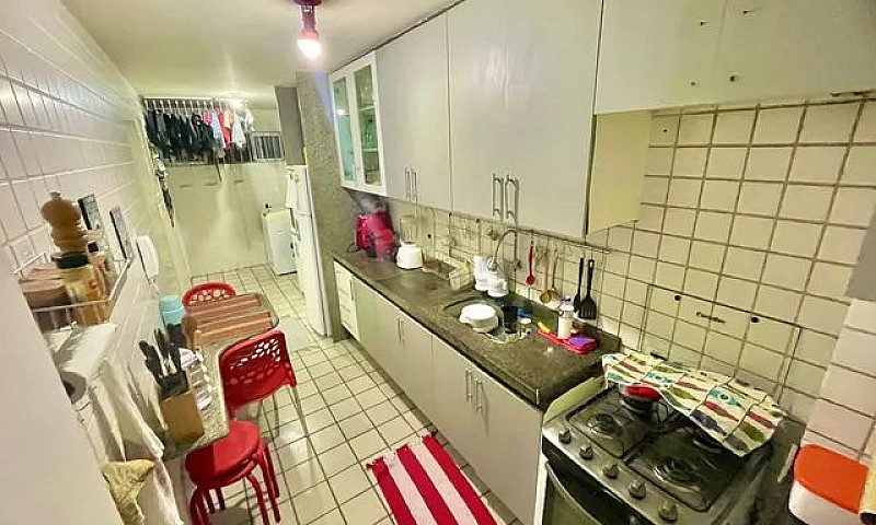 Apartamento -  96 M²...