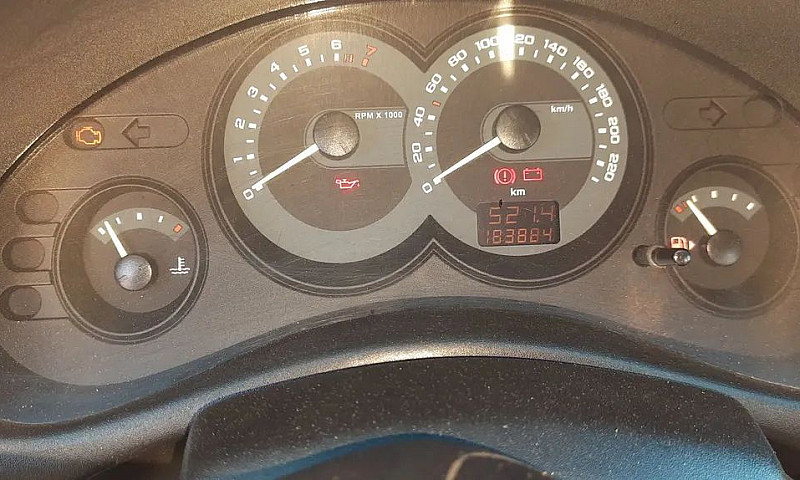 Chevrolet Corsa Sed ...