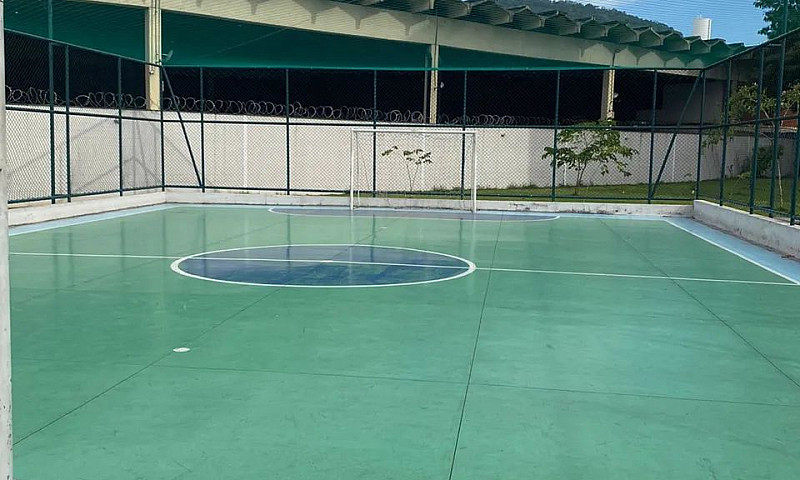 Vende-Se | 2 Quartos...