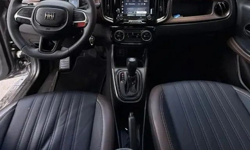 Fiat Strada Ranch 1....