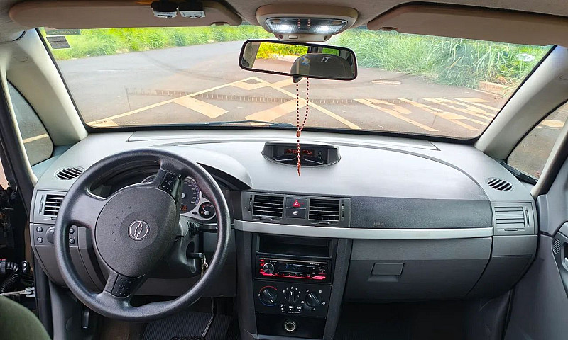 Chevrolet Meriva Pre...