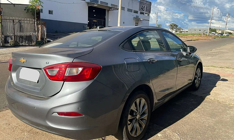 Chevrolet Cruze Lt 1...