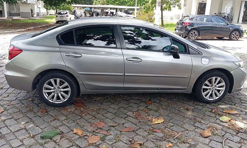 Honda Civic Sedan Lx...