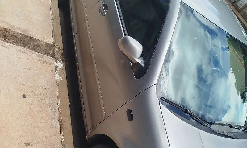 Volkswagen Golf 1.6 ...