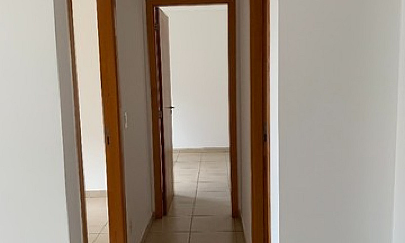 Top Life - 2 Quartos...