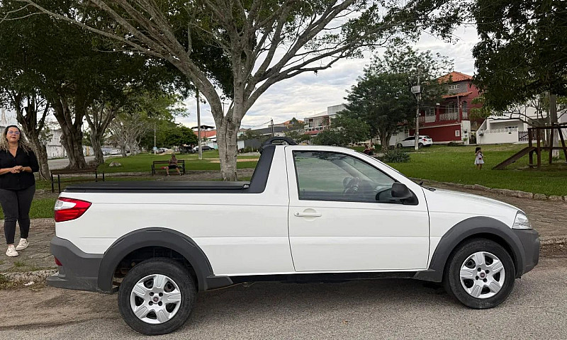 Fiat Strada Working ...