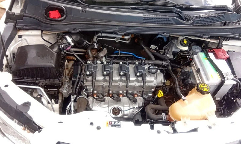 Volkswagen Up! High ...