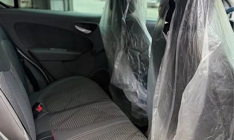 Fiat Palio Attractiv...