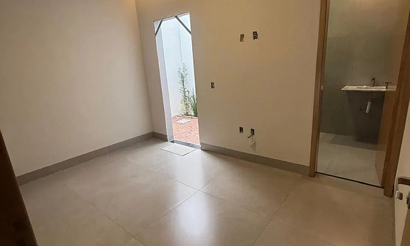 Casa Praça Alto Umua...