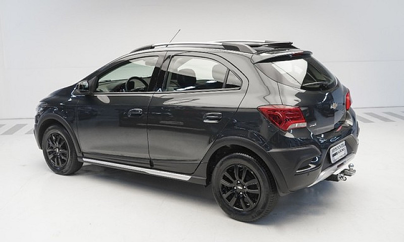 Chevrolet Onix 1.4 M...