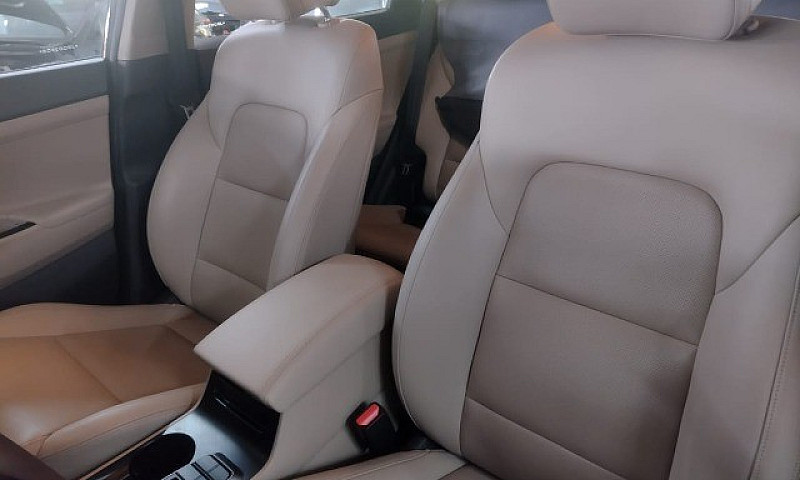  Tucson Turbo Gl...