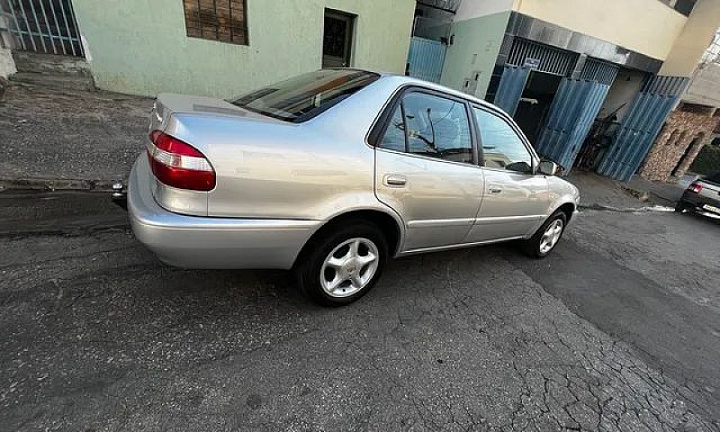 Corolla Xei 1.8 2001...