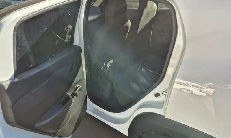 Renault Kwid Zen 1.0...